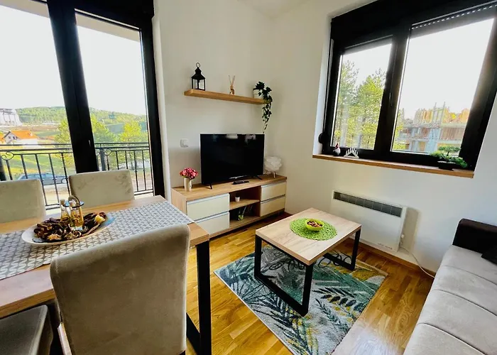 Vojinovic * Zlatibor